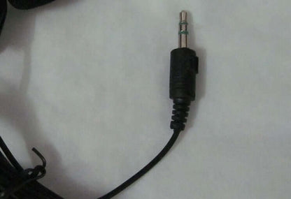 Lavalier Condenser Microphone — 3.5mm Clip-On Mic for Phone, Camera &amp; PC